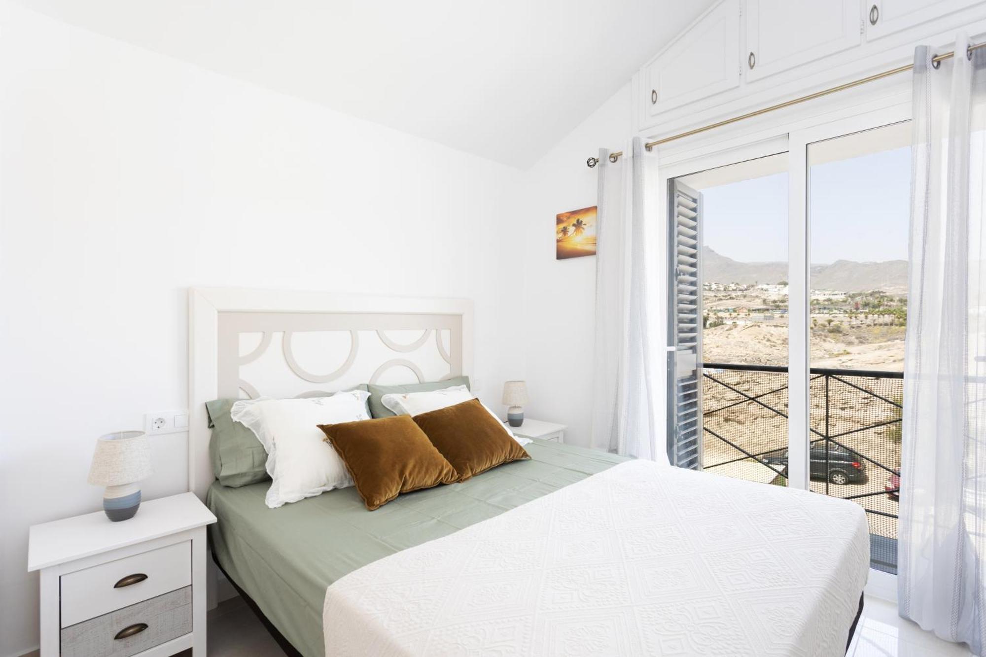 Classbnb - Two Apartments 250M From Las Americas Beach Playa de las Américas Eksteriør billede